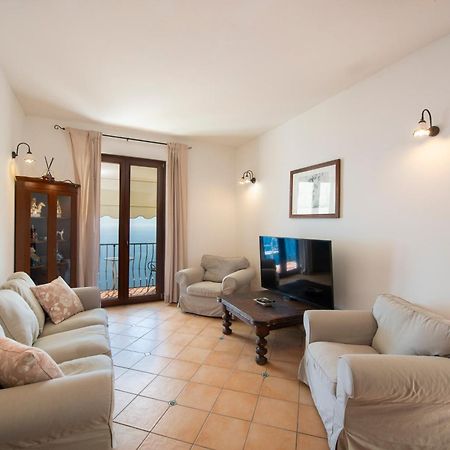 Solaria Bed & Breakfast Amalfi Bagian luar foto