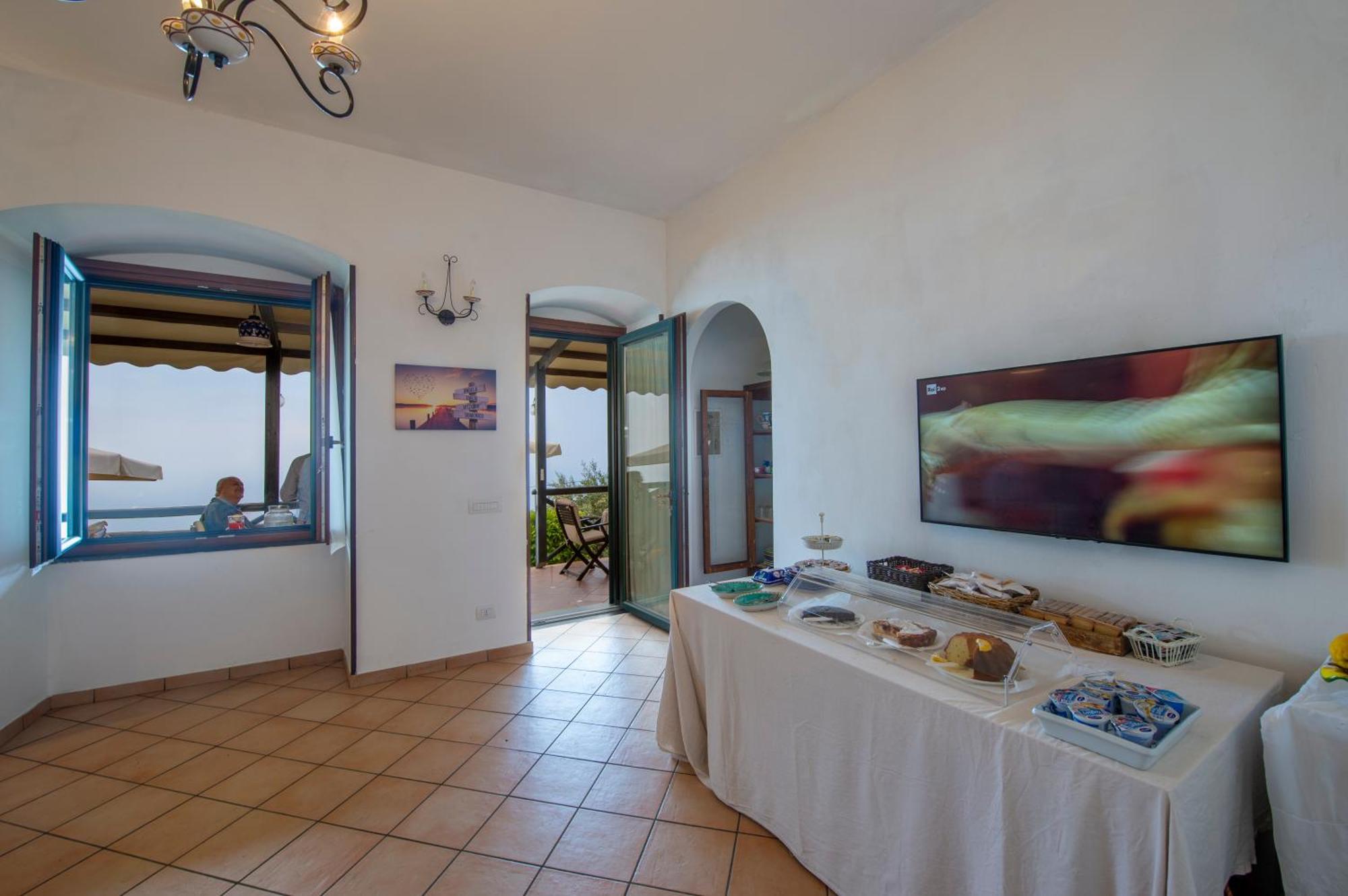 Solaria Bed & Breakfast Amalfi Bagian luar foto