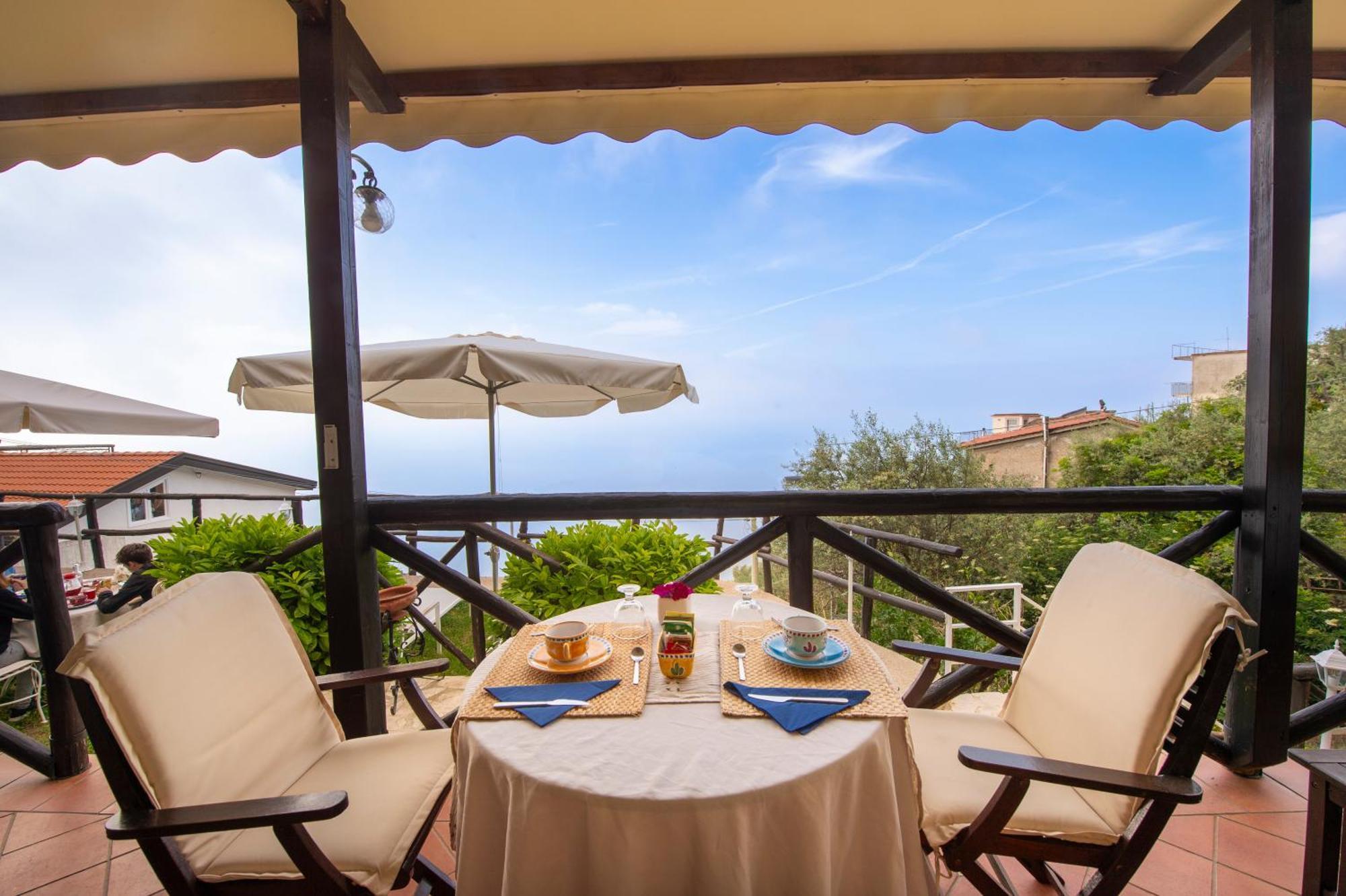 Solaria Bed & Breakfast Amalfi Bagian luar foto
