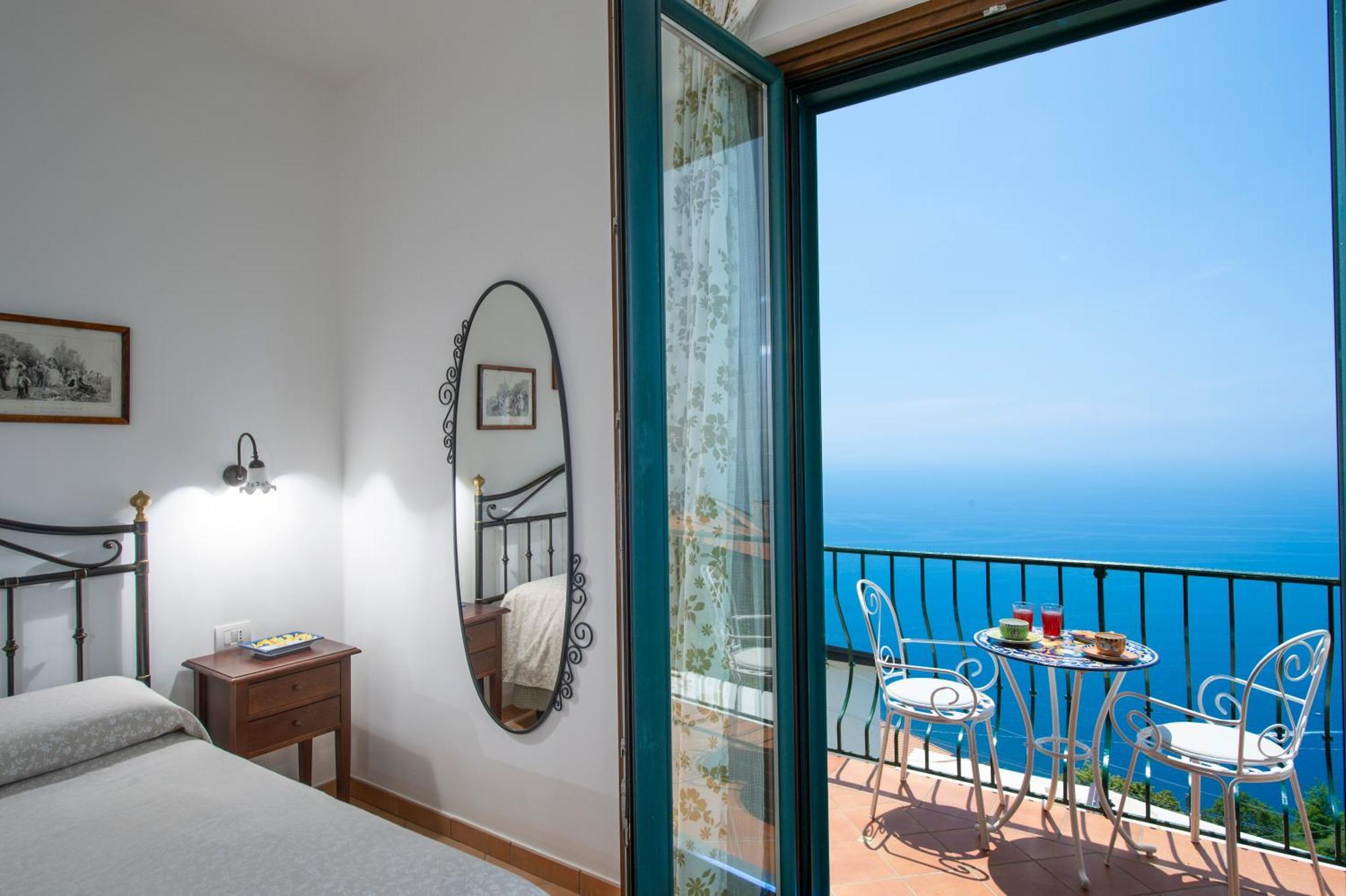 Solaria Bed & Breakfast Amalfi Bagian luar foto